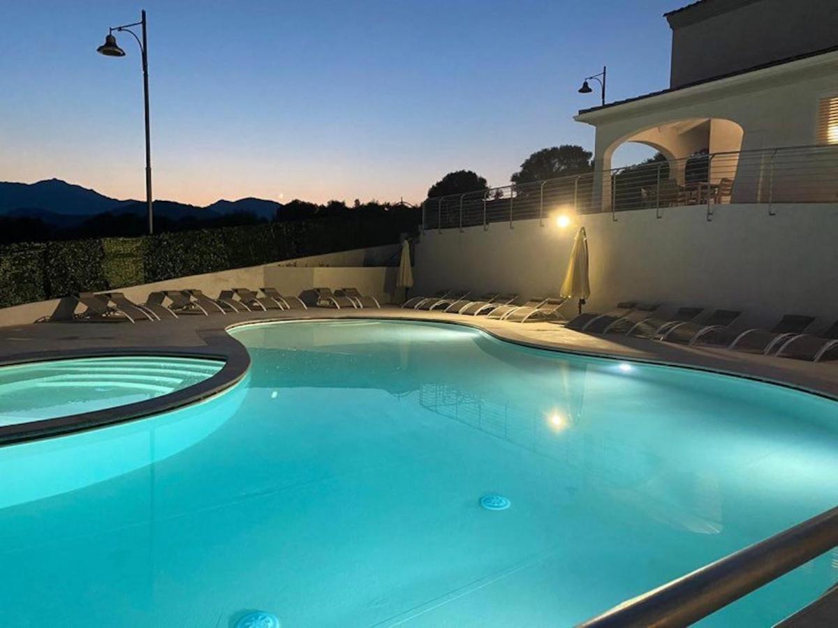 Residence Sardegnasummer Li Mori Budoni Exteriör bild
