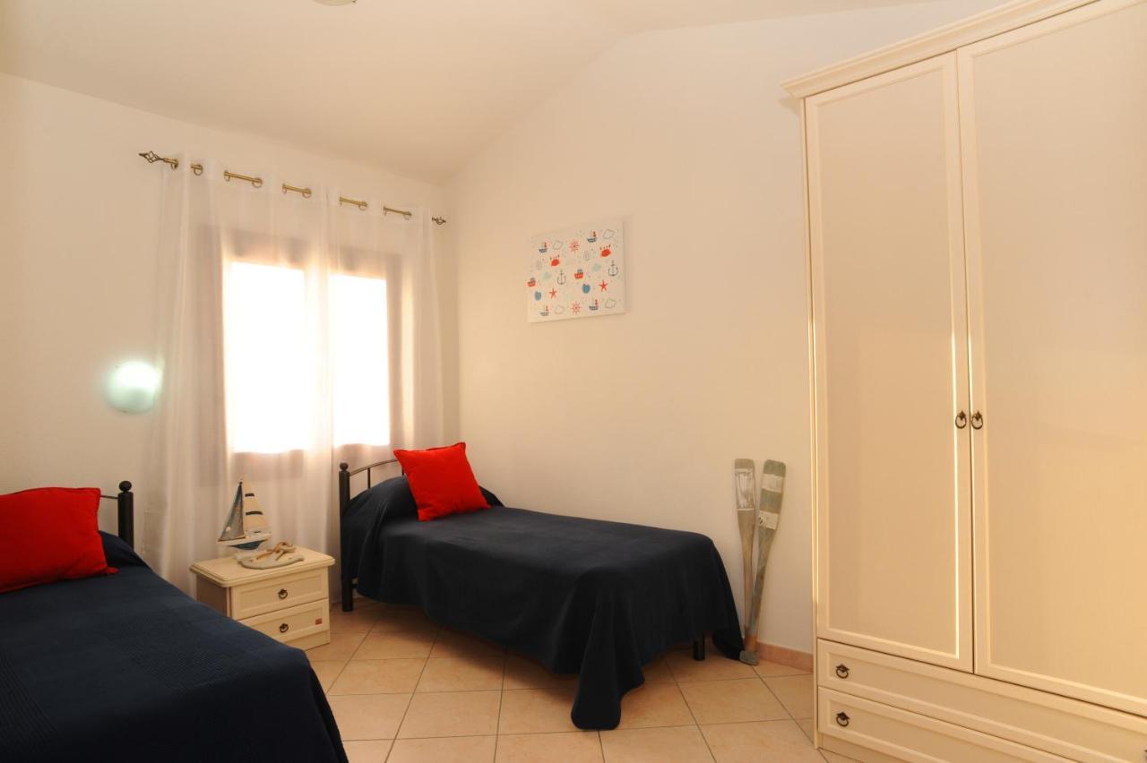 Residence Sardegnasummer Li Mori Budoni Exteriör bild